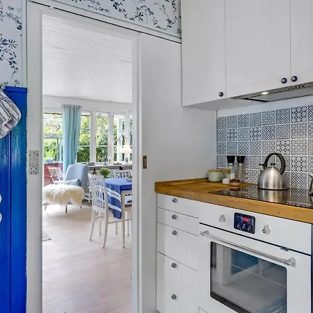 Gorgeous In With Kitchen בית נופש